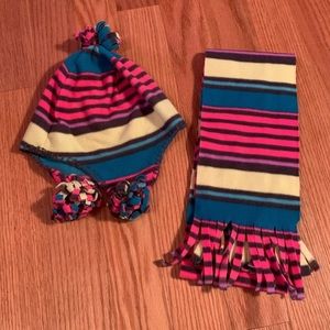 Old Navy Striped Hat and Scarf Set